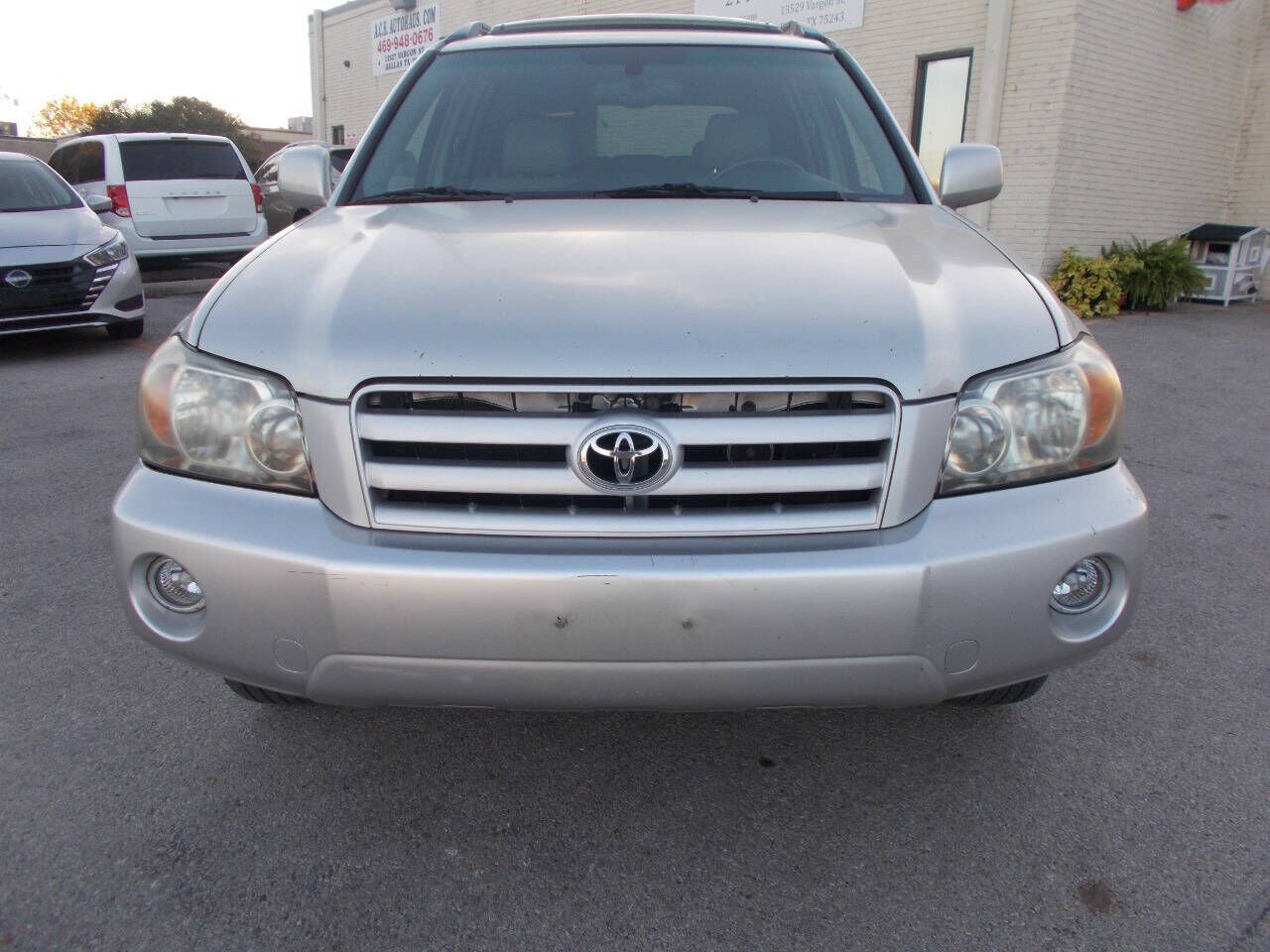 2004 TOYOTA Highlander