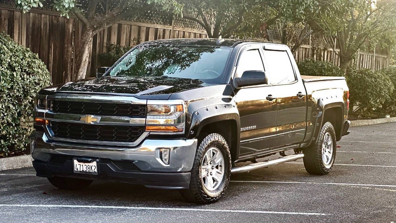 2018 CHEVROLET Silverado