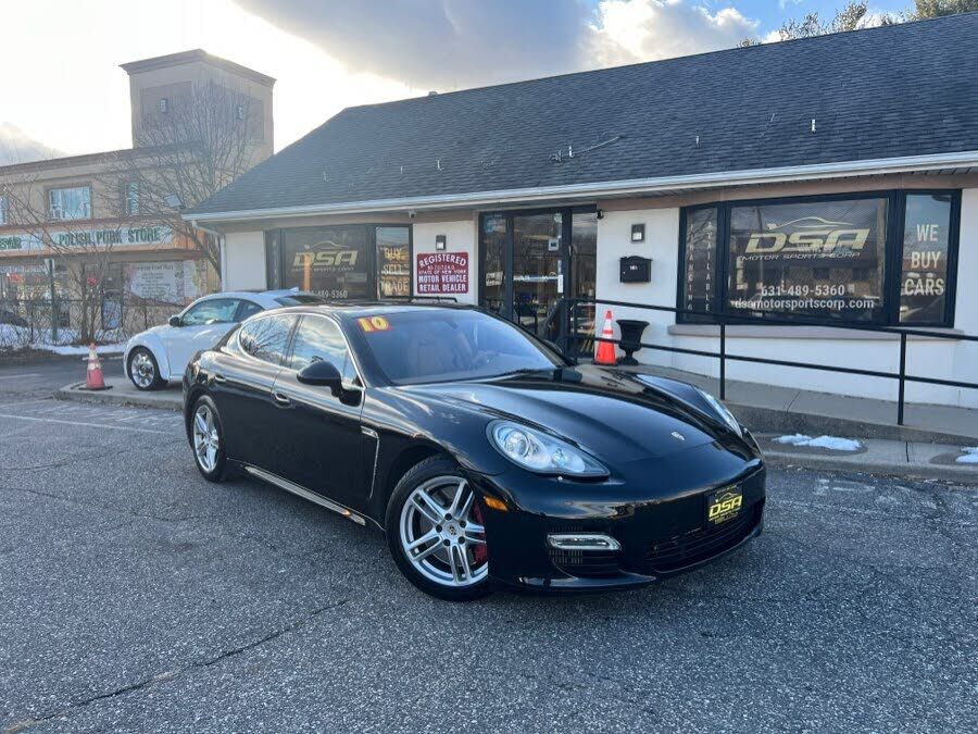 2010 PORSCHE Panamera