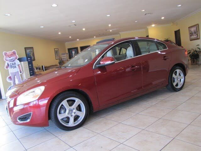 2012 VOLVO S60