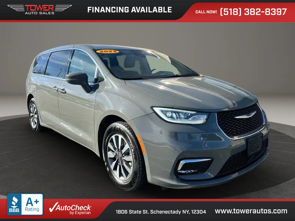 2022 CHRYSLER Pacifica