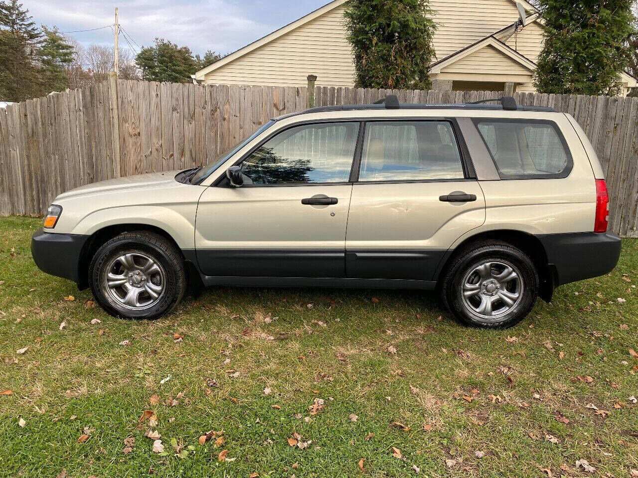 2005 SUBARU Forester