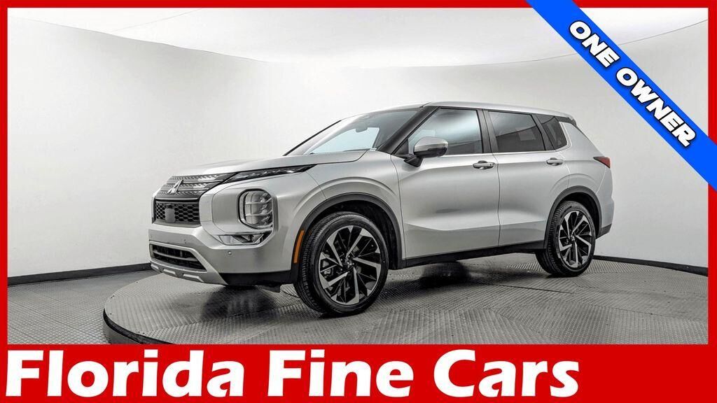 2024 MITSUBISHI Outlander