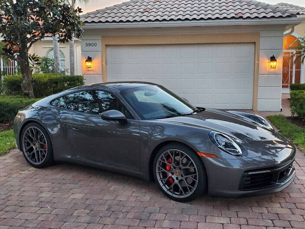 2020 PORSCHE 911