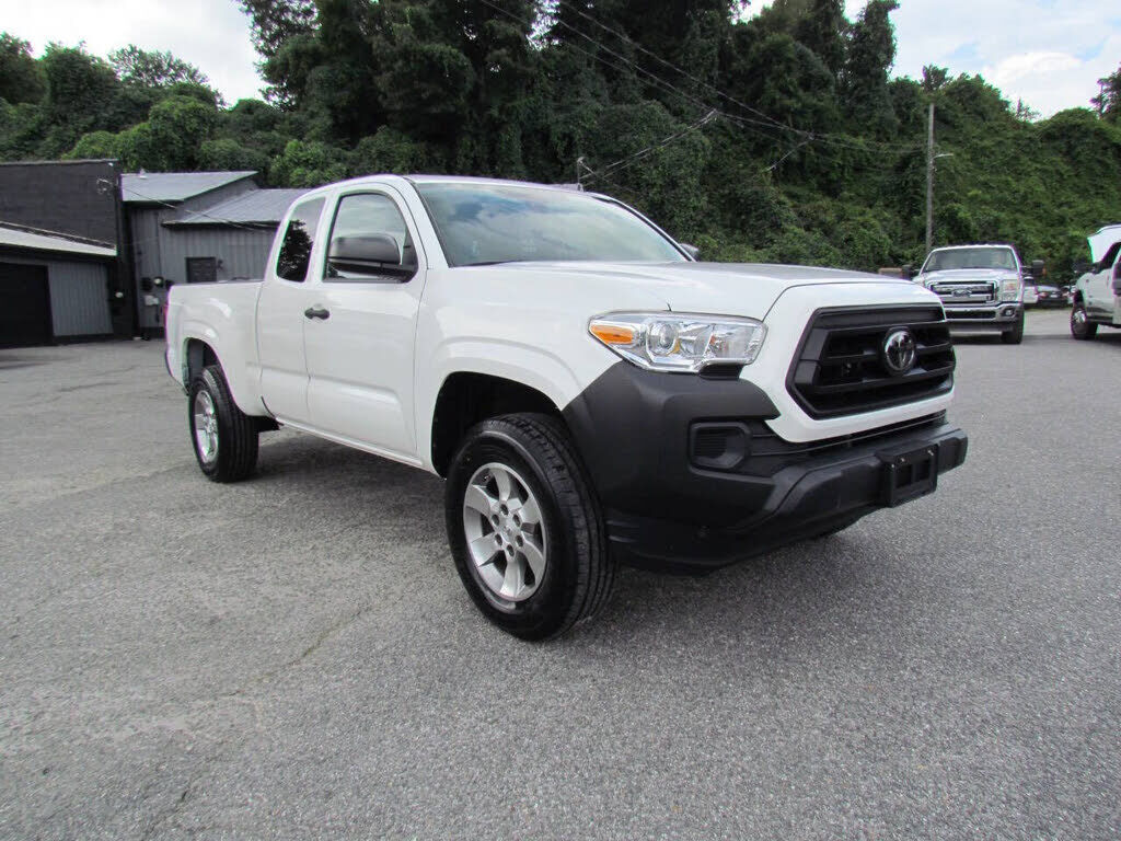 2020 TOYOTA Tacoma