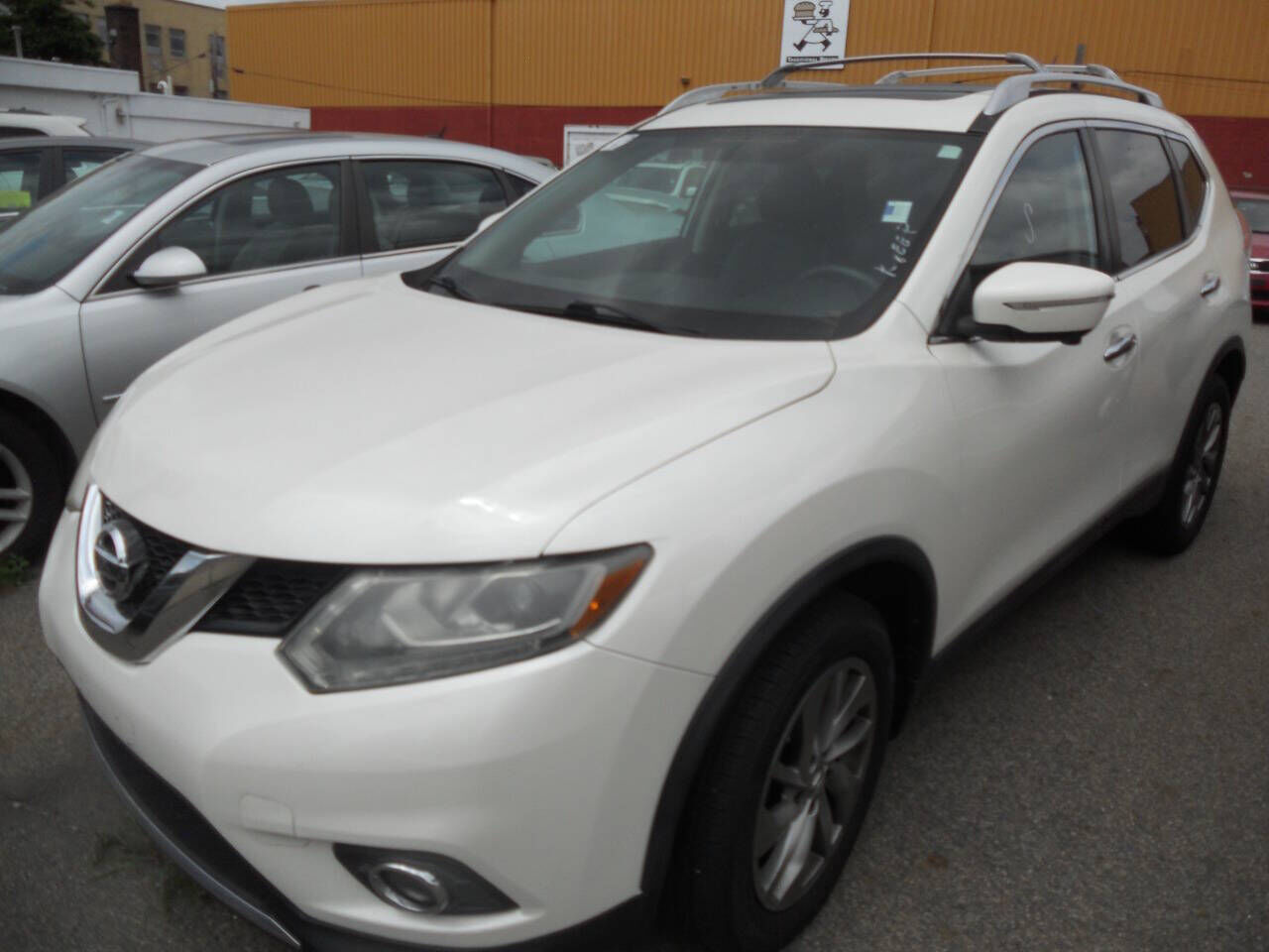 2015 NISSAN Rogue