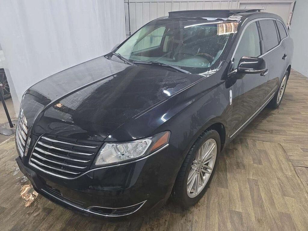 2019 LINCOLN MKT