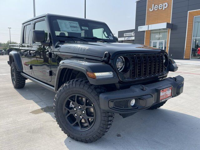 2025 JEEP Gladiator
