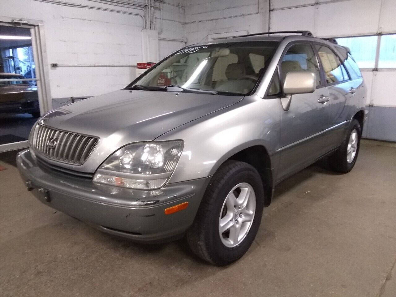 2000 LEXUS RX