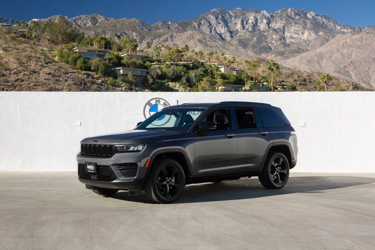 2023 JEEP Grand Cherokee