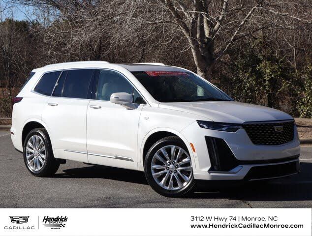 2020 CADILLAC XT6