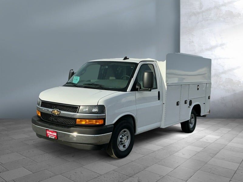 2025 CHEVROLET Express