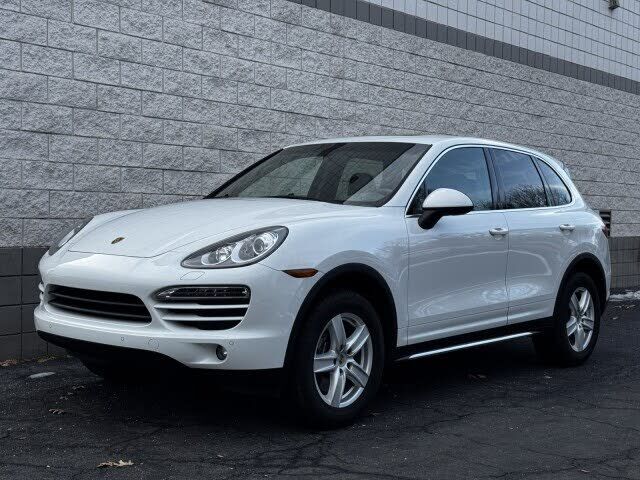 2013 PORSCHE Cayenne