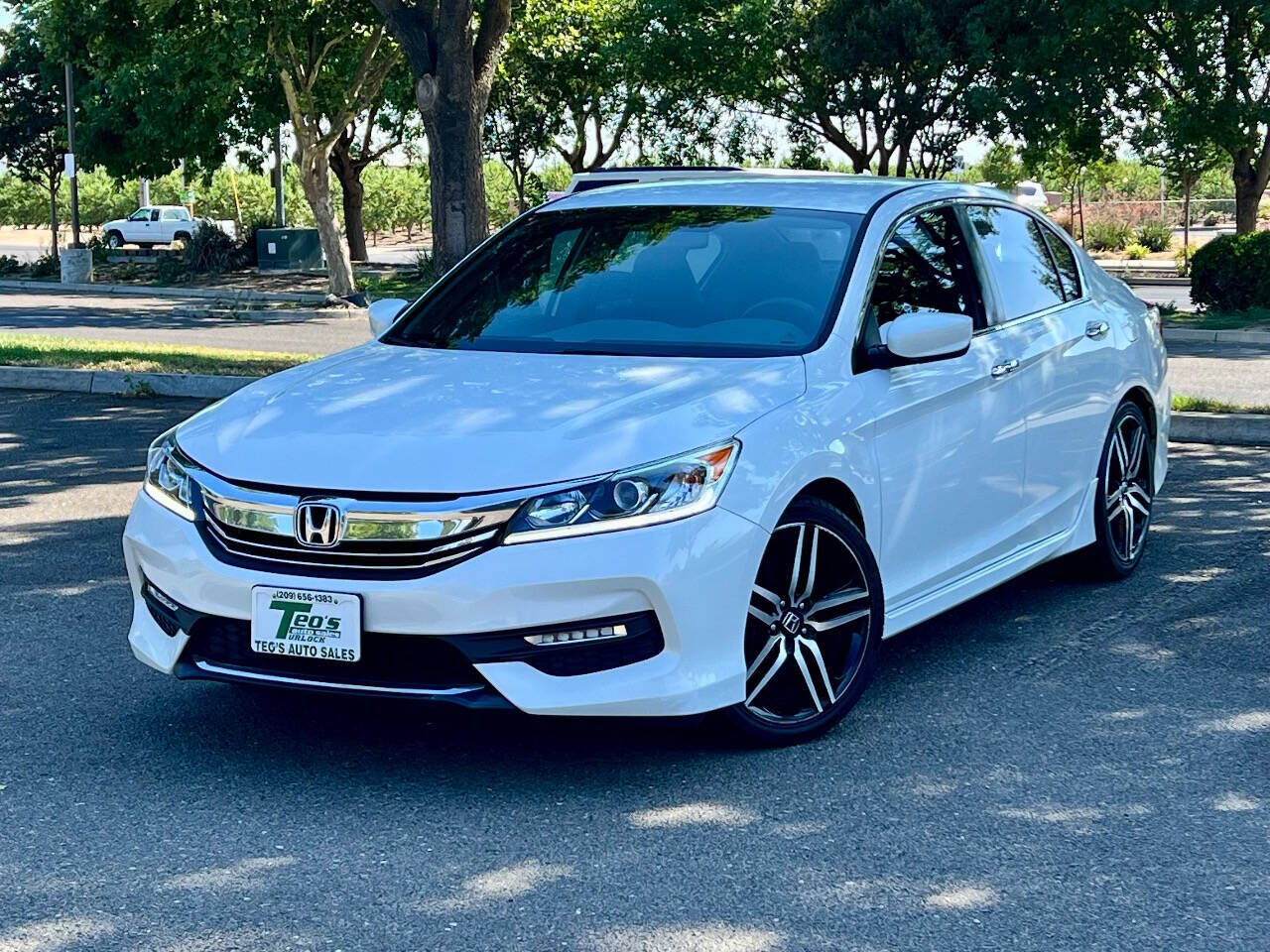 2016 HONDA Accord