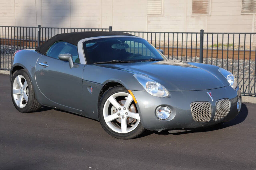 2008 PONTIAC Solstice