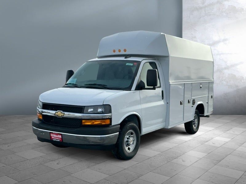 2025 CHEVROLET Express