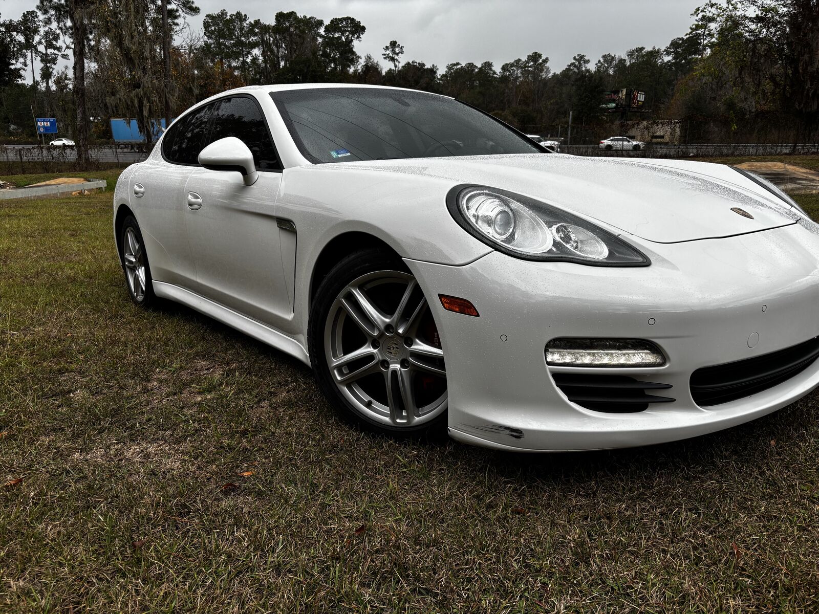 2011 PORSCHE Panamera