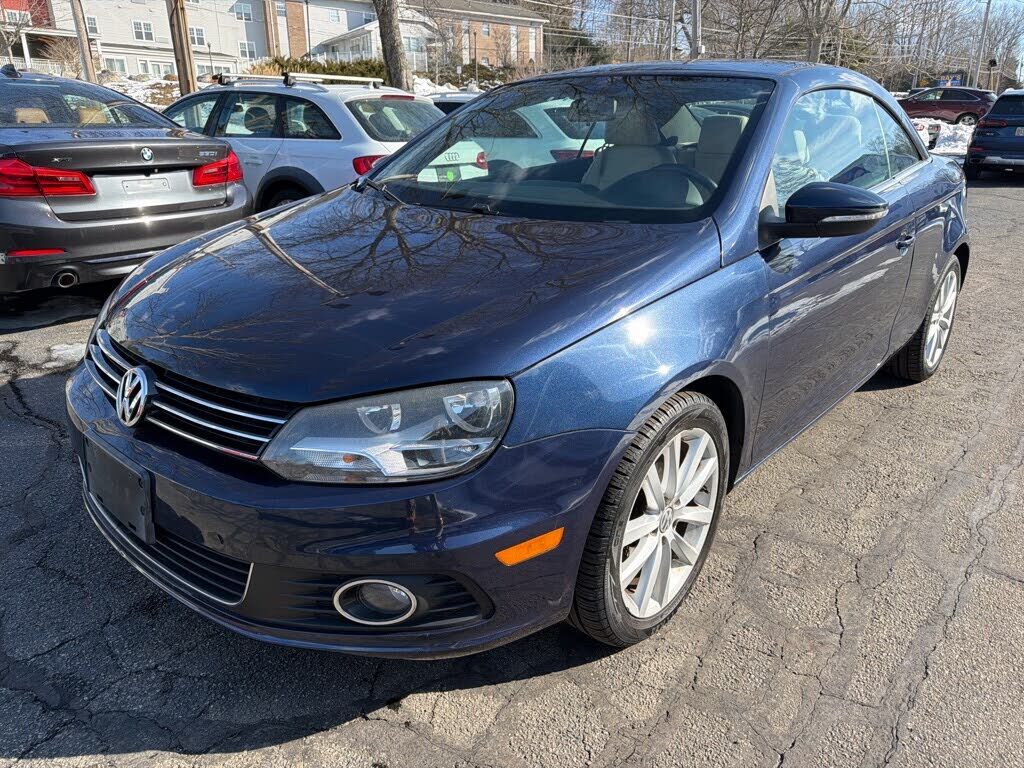 2012 VOLKSWAGEN Eos