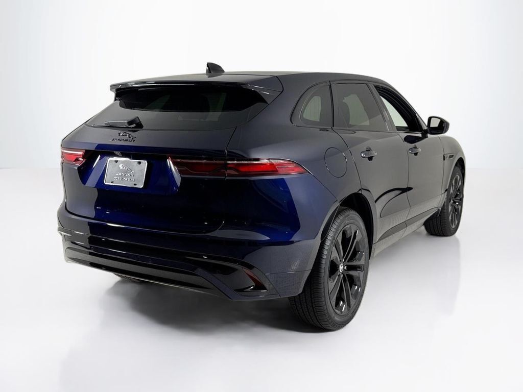 2025 JAGUAR F-Pace