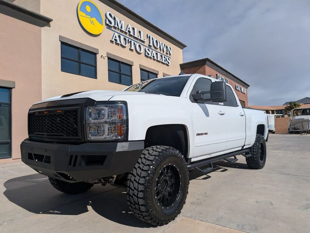 2018 CHEVROLET Silverado