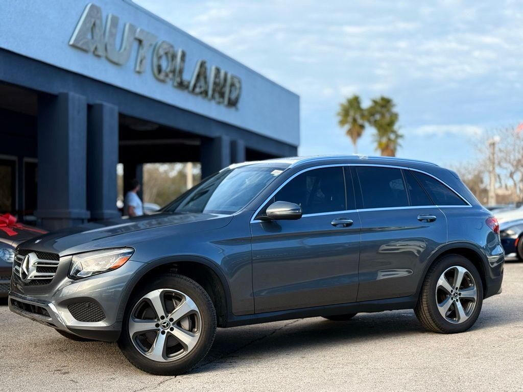 2017 MERCEDES-BENZ GLC-Class