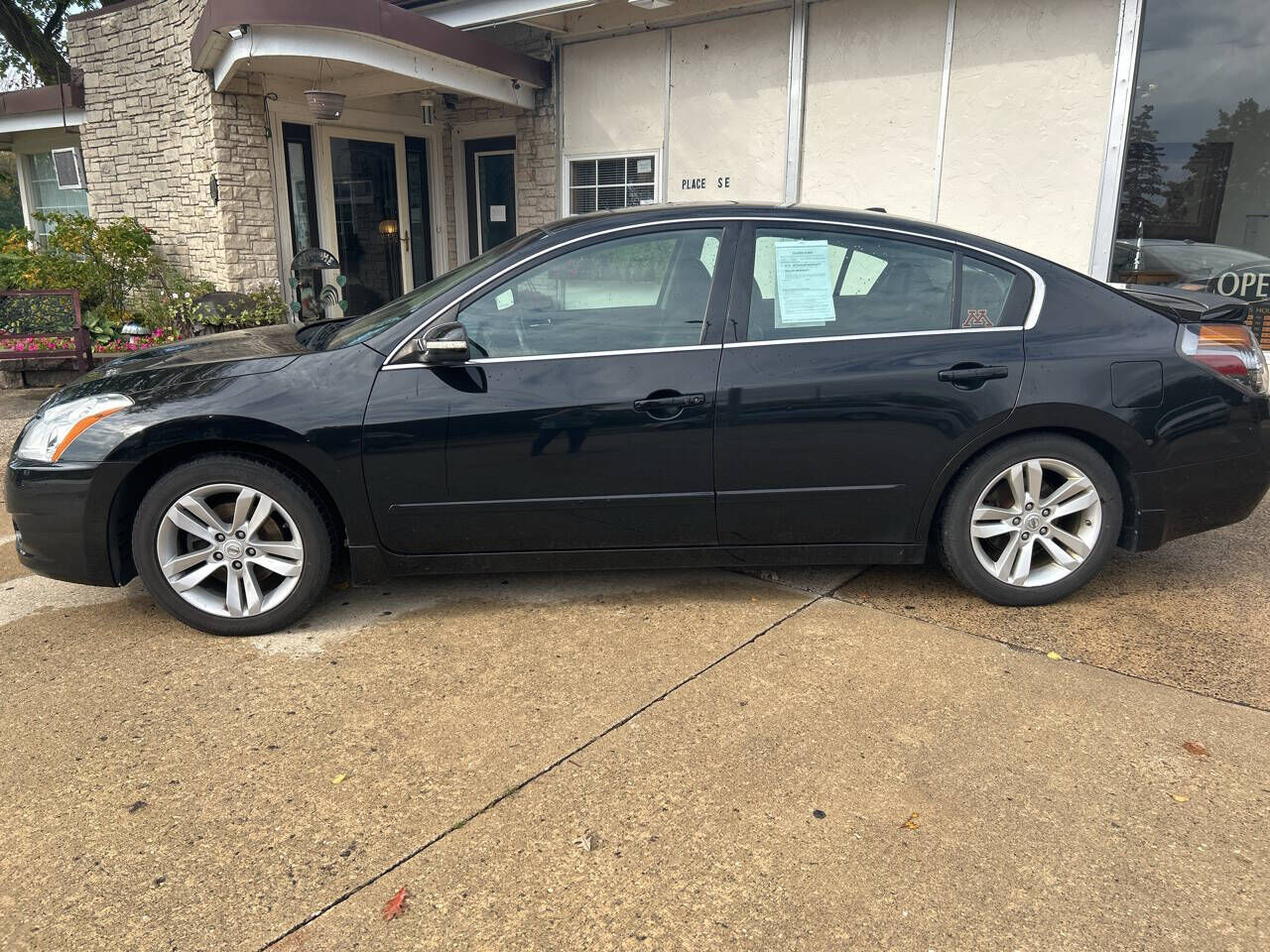 2012 NISSAN Altima
