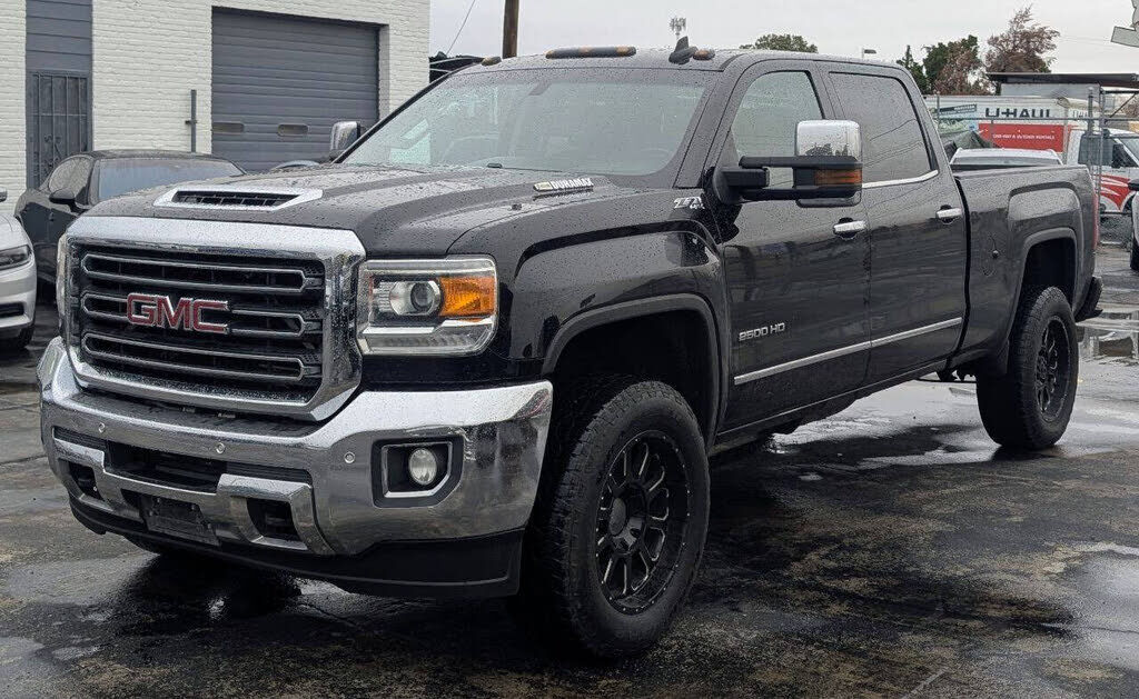 2018 GMC Sierra