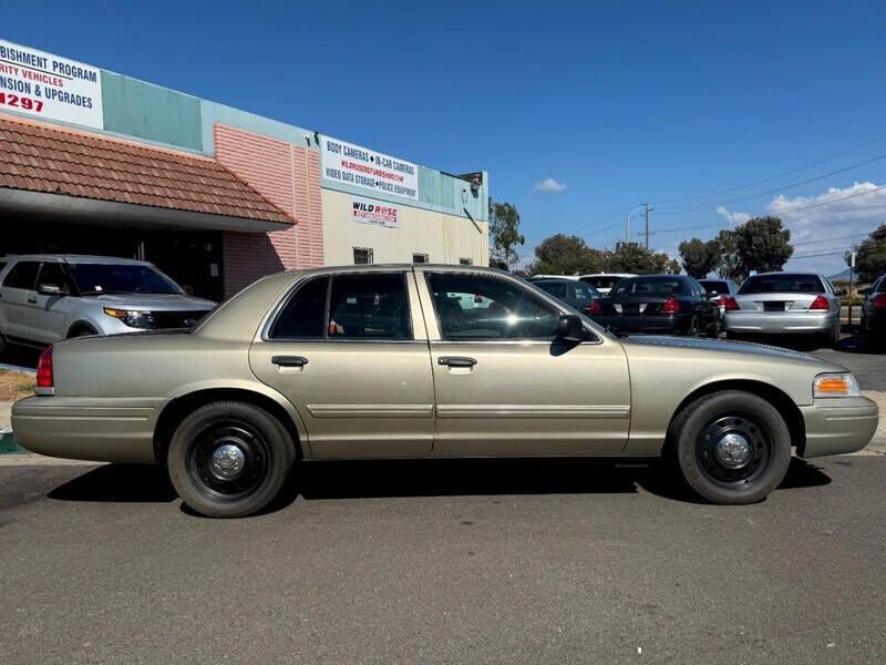 2011 FORD Crown Victoria