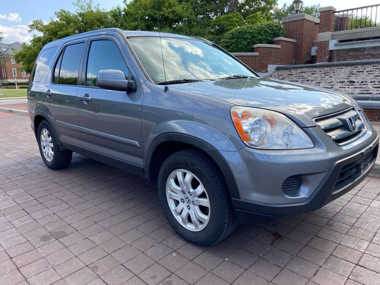 2005 HONDA CR-V