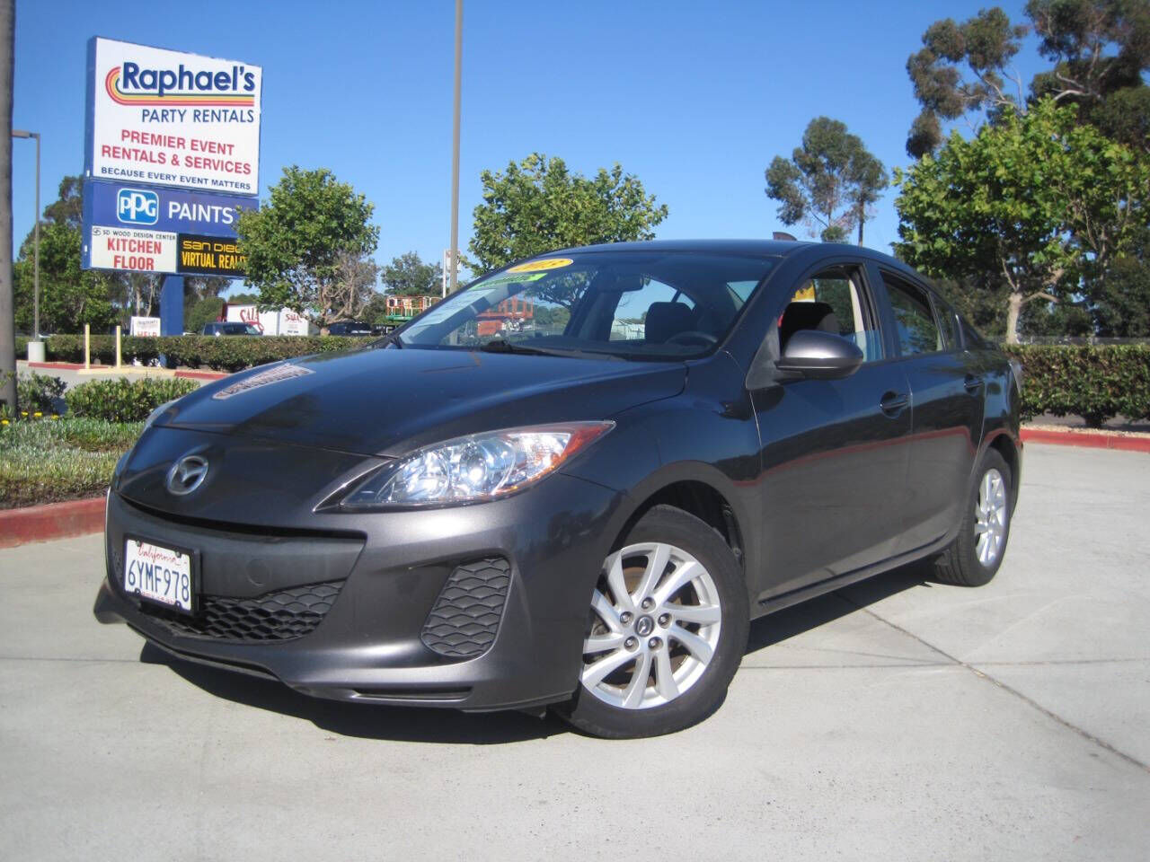 2013 MAZDA Mazda3