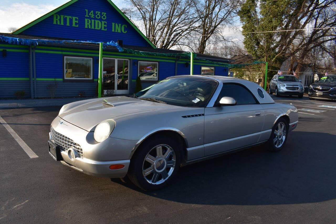 2004 FORD Thunderbird