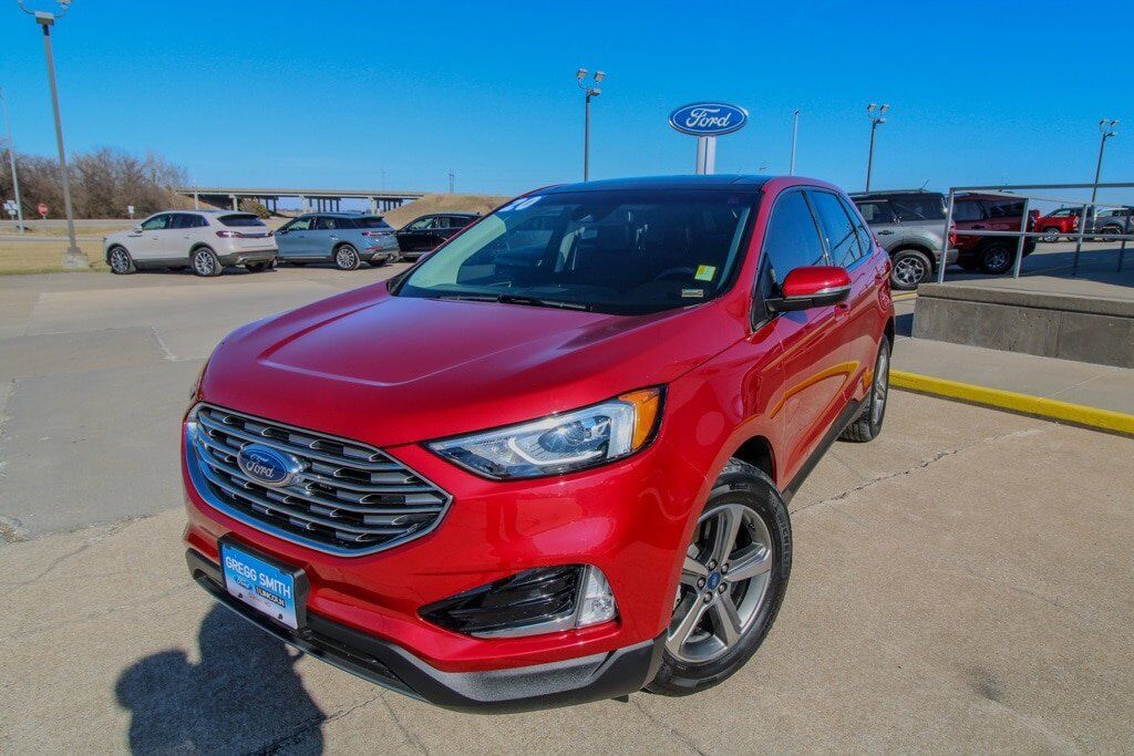 2020 FORD Edge