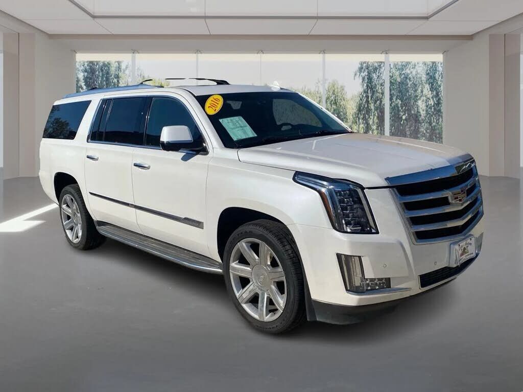 2016 CADILLAC Escalade