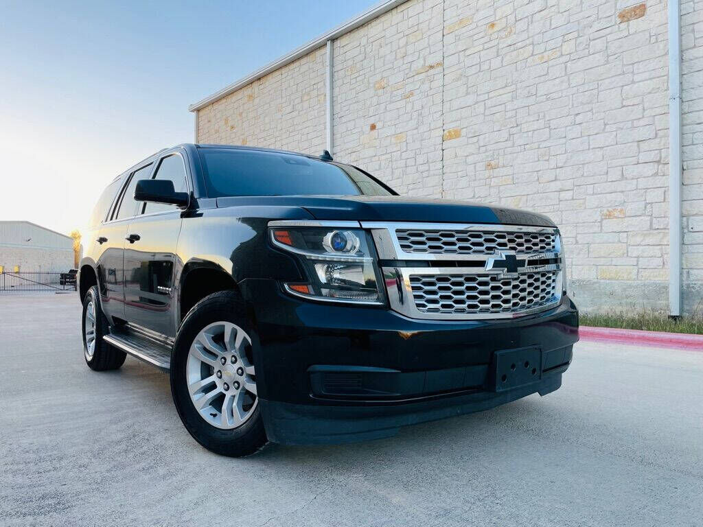 2017 CHEVROLET Tahoe