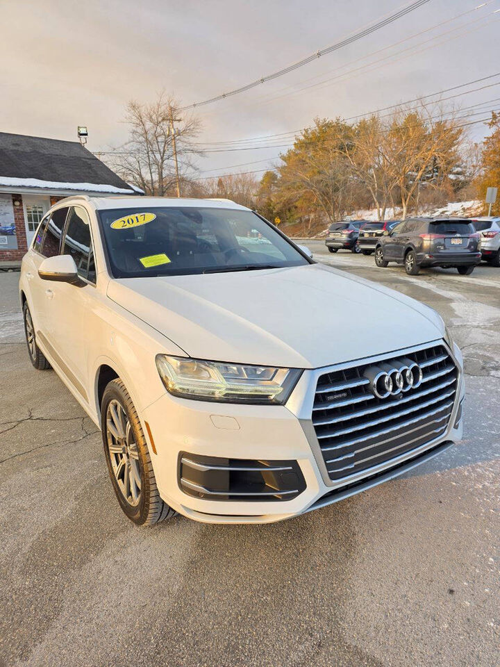 2017 AUDI Q7