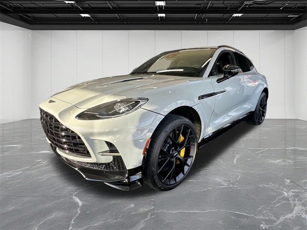 2026 ASTON MARTIN DBX