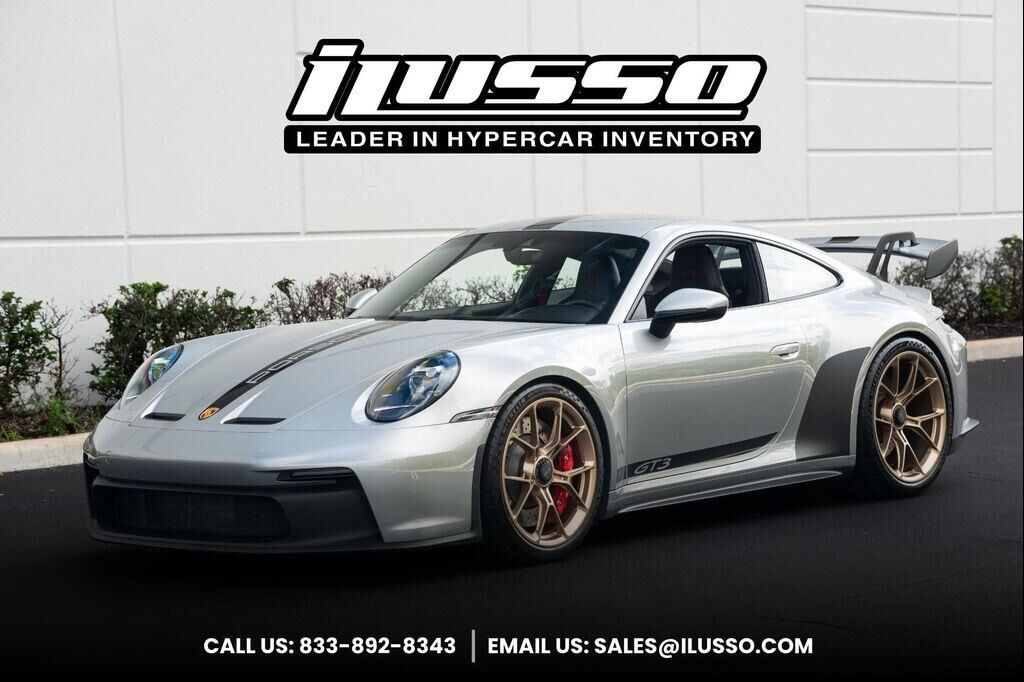 2022 PORSCHE 911