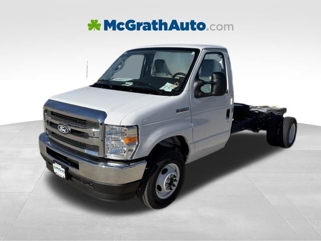 2026 FORD E-450
