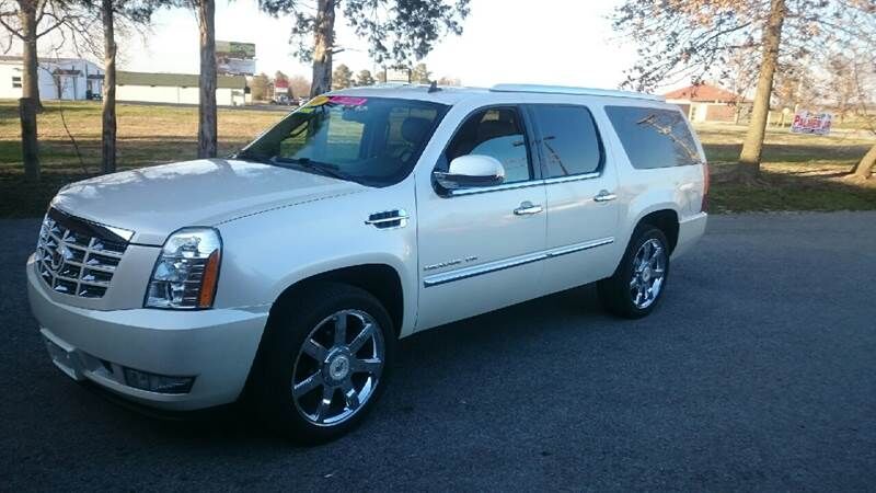 2010 CADILLAC Escalade