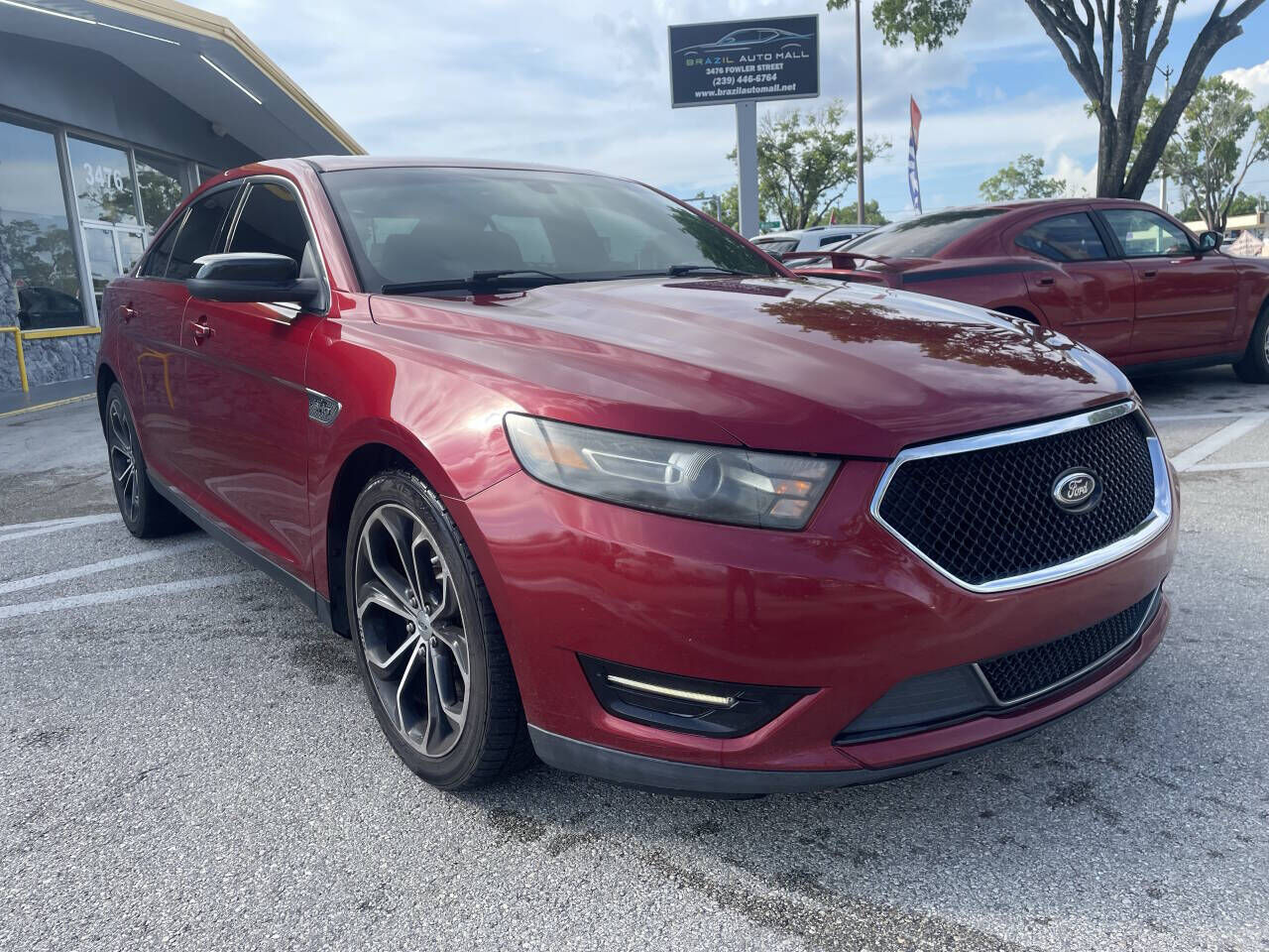 2013 FORD Taurus