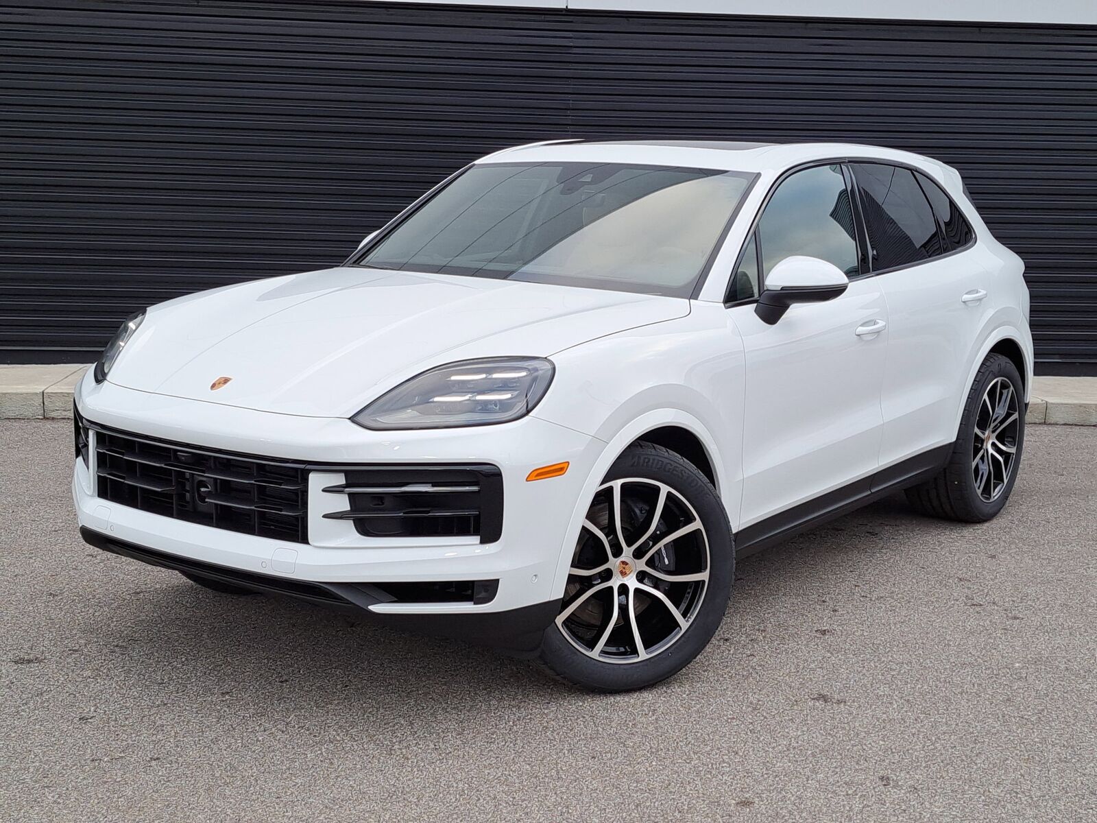 2026 PORSCHE Cayenne