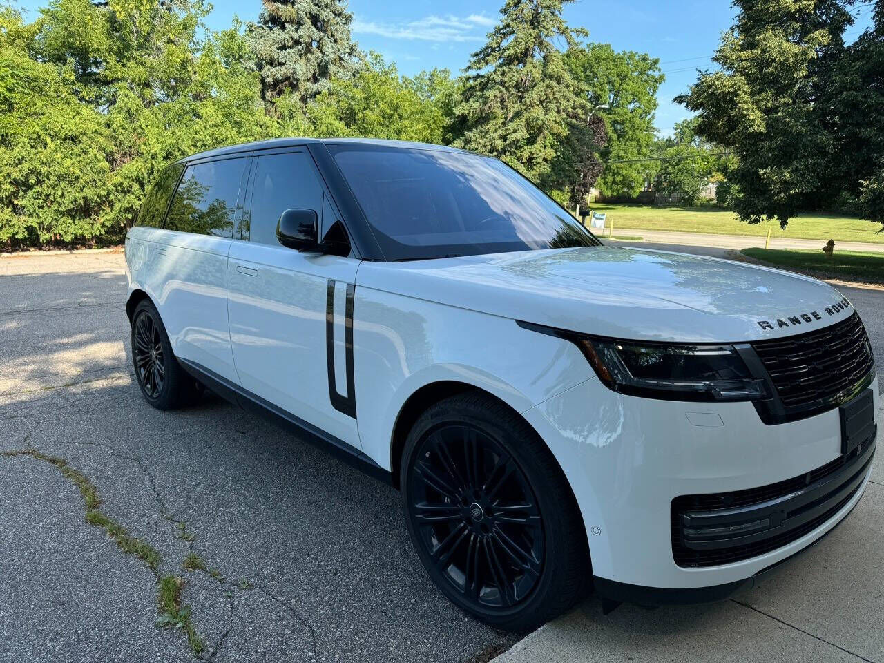 2023 LAND ROVER New Range Rover