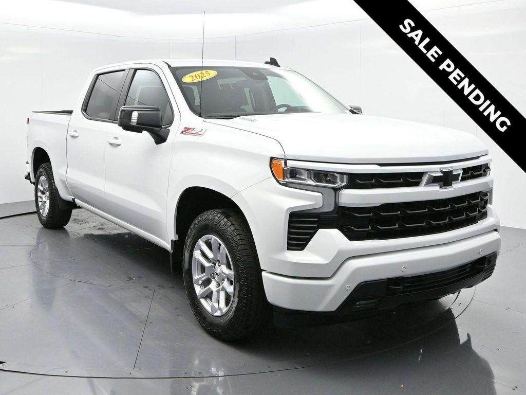 2025 CHEVROLET Silverado