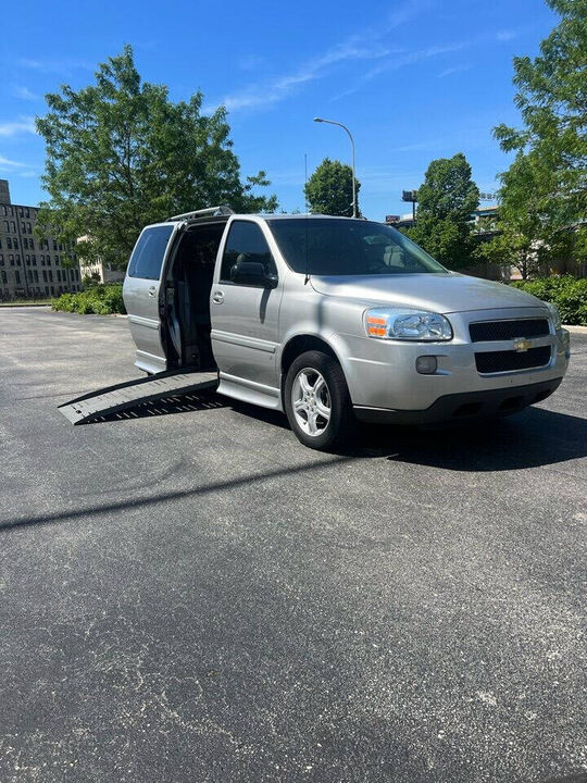 2008 CHEVROLET Uplander