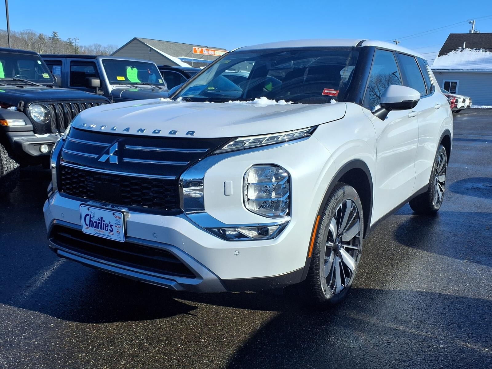 2026 MITSUBISHI Outlander