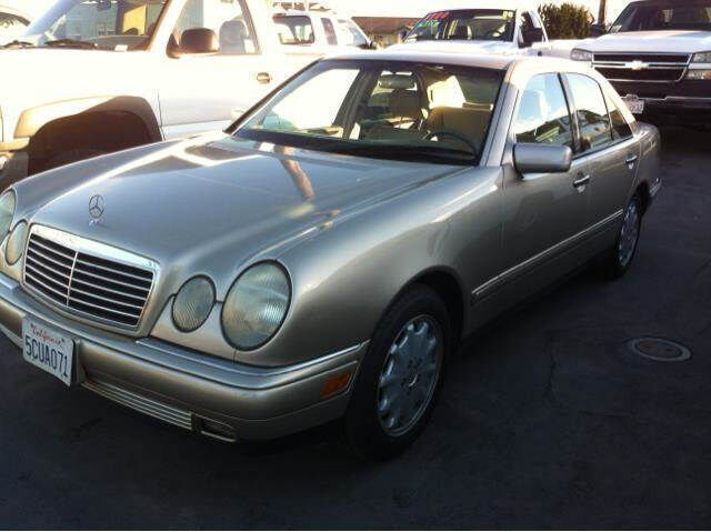 1999 MERCEDES-BENZ E-Class