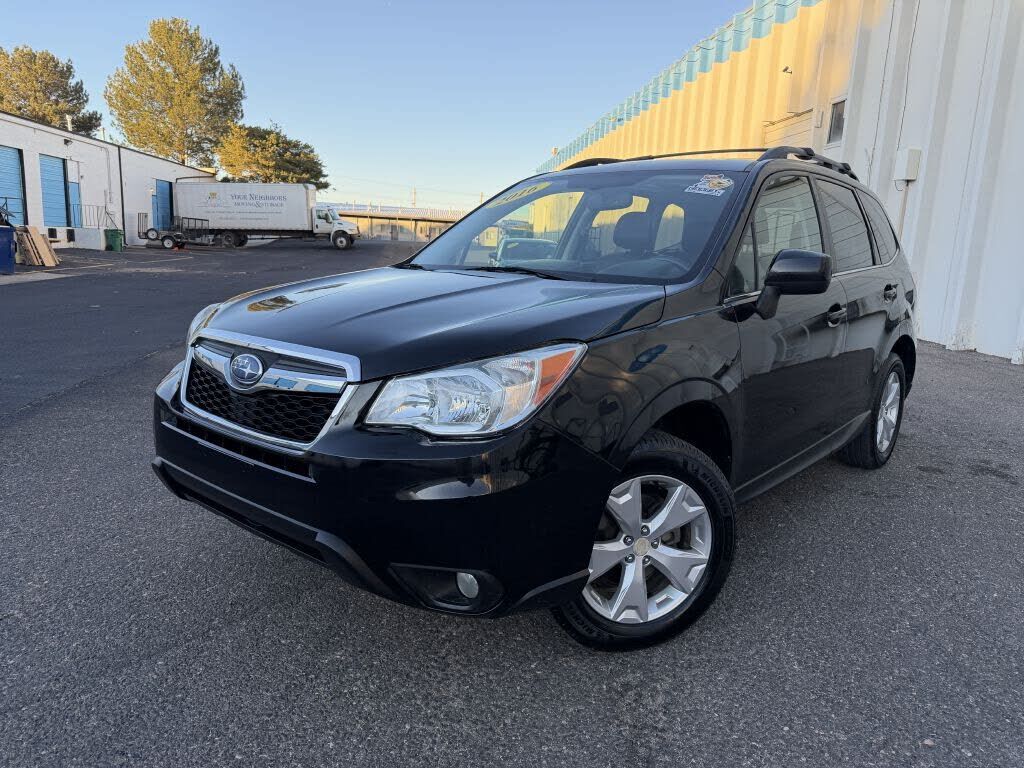 2016 SUBARU Forester