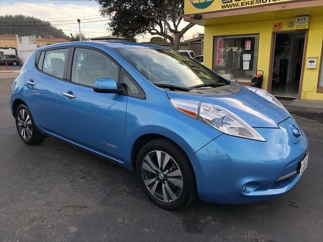 2013 NISSAN Leaf