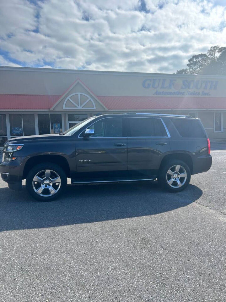 2017 CHEVROLET Tahoe