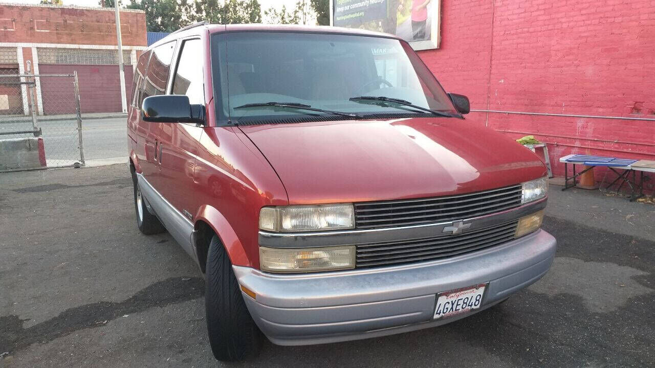 1999 CHEVROLET Astro Van